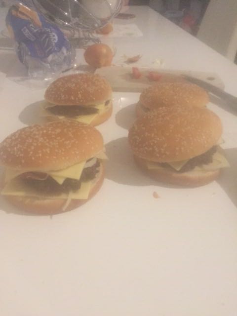 IMG-1585942745283
