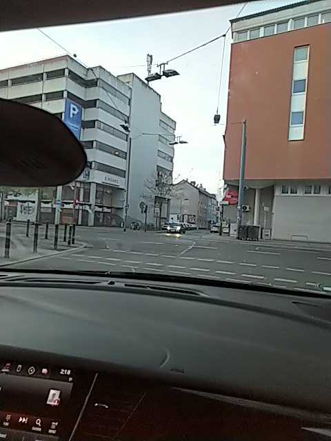 IMG-1586974123812