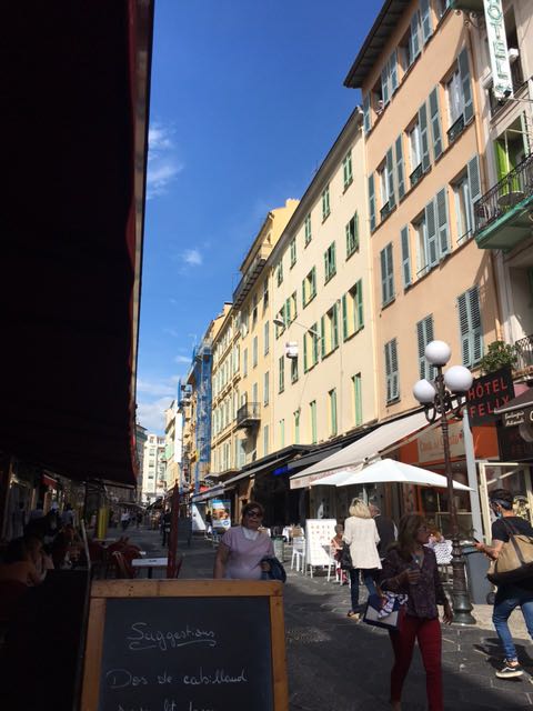 IMG-1591542476559