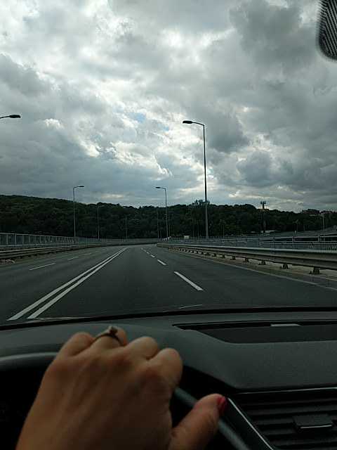 IMG-1594562442718