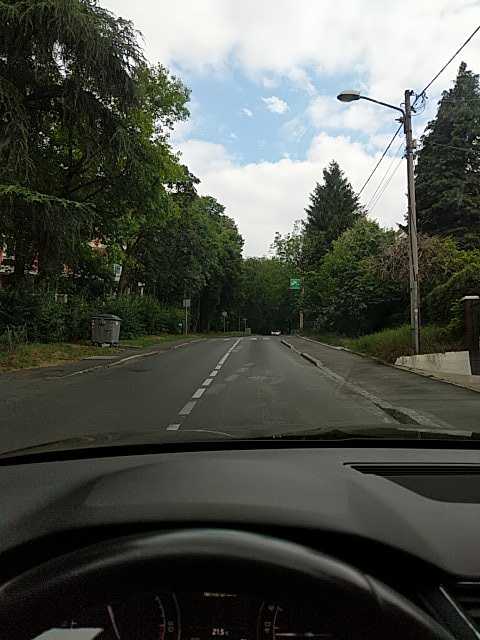 IMG-1594562549162