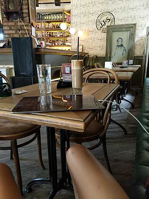 IMG-1594564906571