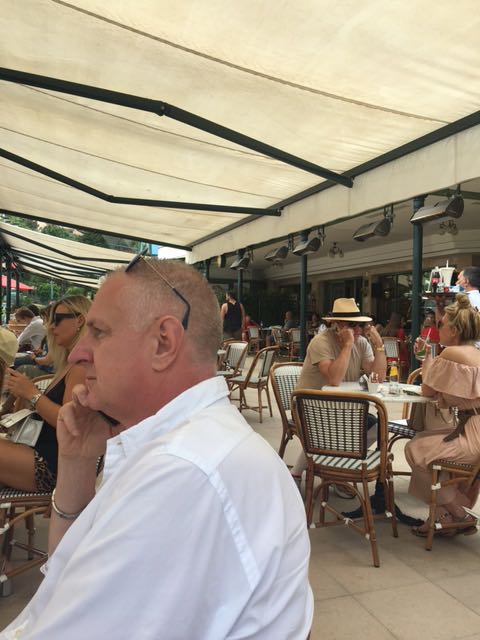 IMG-1594825345018