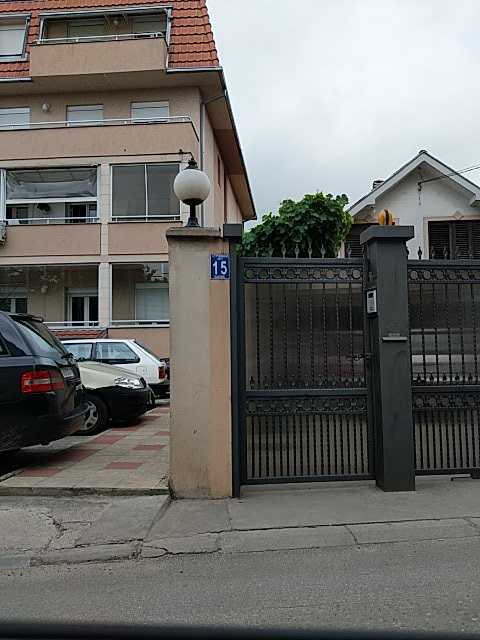 IMG-1594992635458